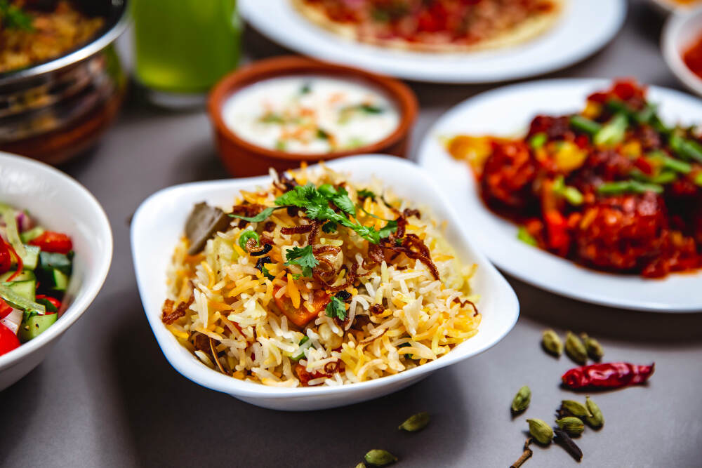  Top 5 Places to Enjoy Delicious Karachi Express Biryani in Mississauga